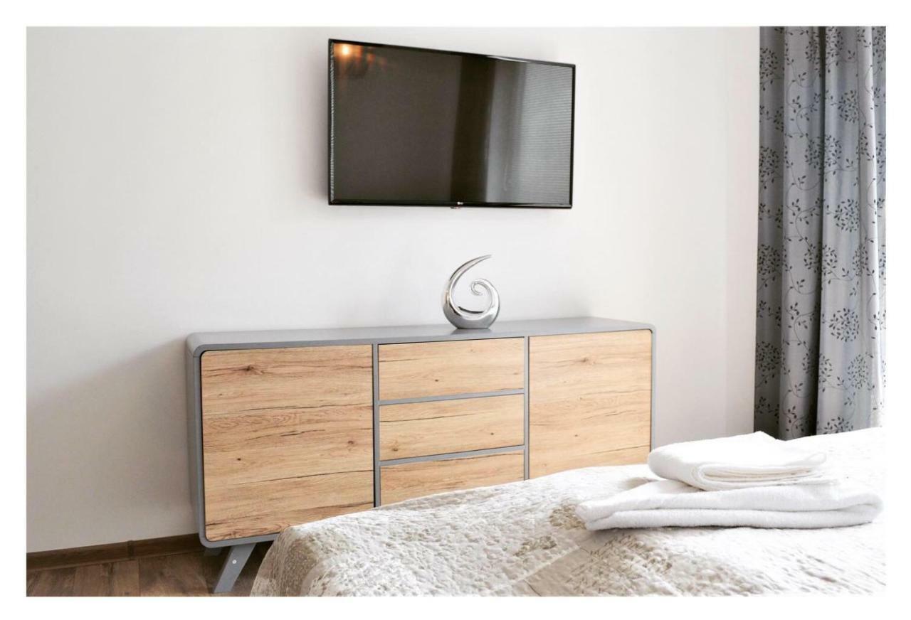 Sgl Apartments Lavickova Тренчин Екстер'єр фото