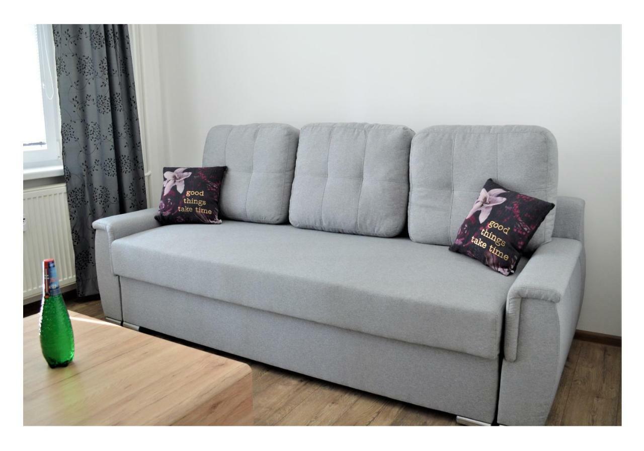 Sgl Apartments Lavickova Тренчин Екстер'єр фото